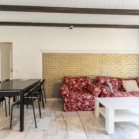 Arbeitnehmerunterkunft I 4 Schlafzimmer I 7 Betten I Garten * Sulzheim (Rhineland-Palatinate)