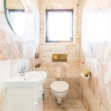 Apartament Arbeitnehmerunterkunft I 4 Schlafzimmer I 7 Betten I Garten Sulzheim (Rhineland-Palatinate)